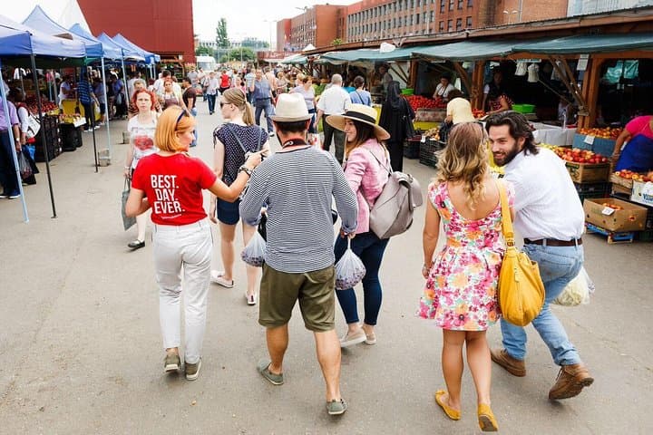 Biggest and liveliest peasant market in Bucharest