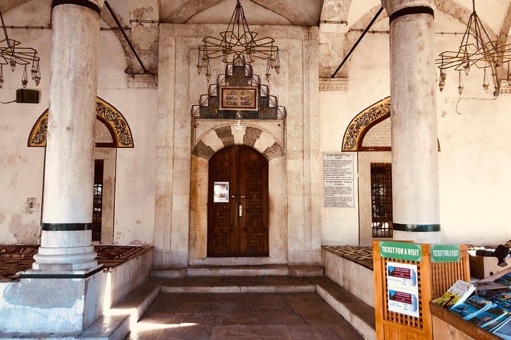 Gallery image 4
