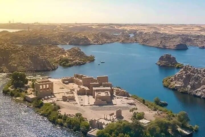 رحلة نيلية من أسوان إلى الأقصر (4 أيام)