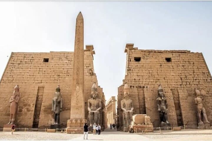 جولة يوم كامل في الأقصر خاصة