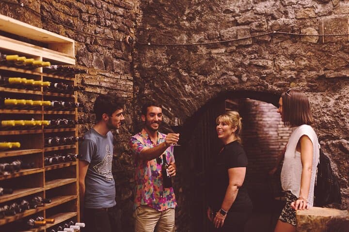 الفائز بجائزة 2025 Rome Twilight Trastevere Food Tour من خلال Eating Europe